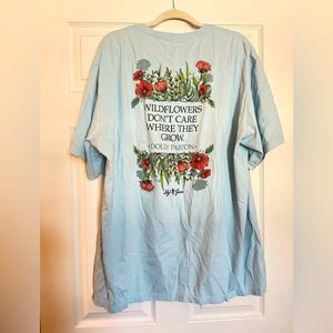 NWOT Lily Grace 🐝 Dolly Parton Wildflowers Cotton T Shirt XXL